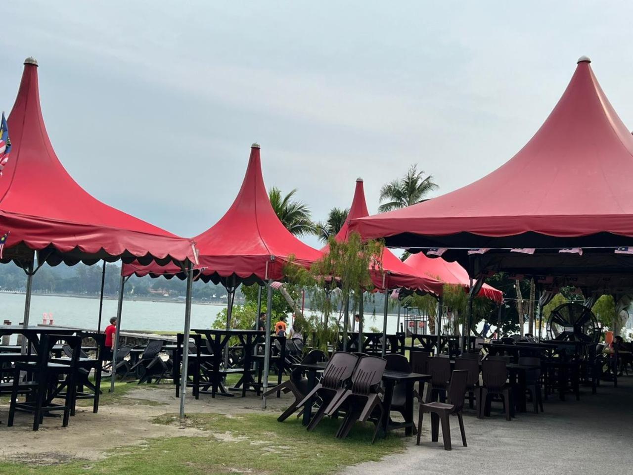 Marina Island Tiara Bay Villa Lumut Luaran gambar